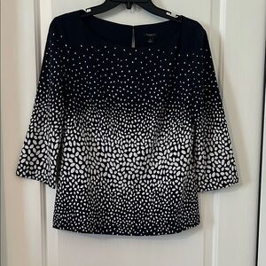 Ann Taylor Navy and White Patterned Blouse